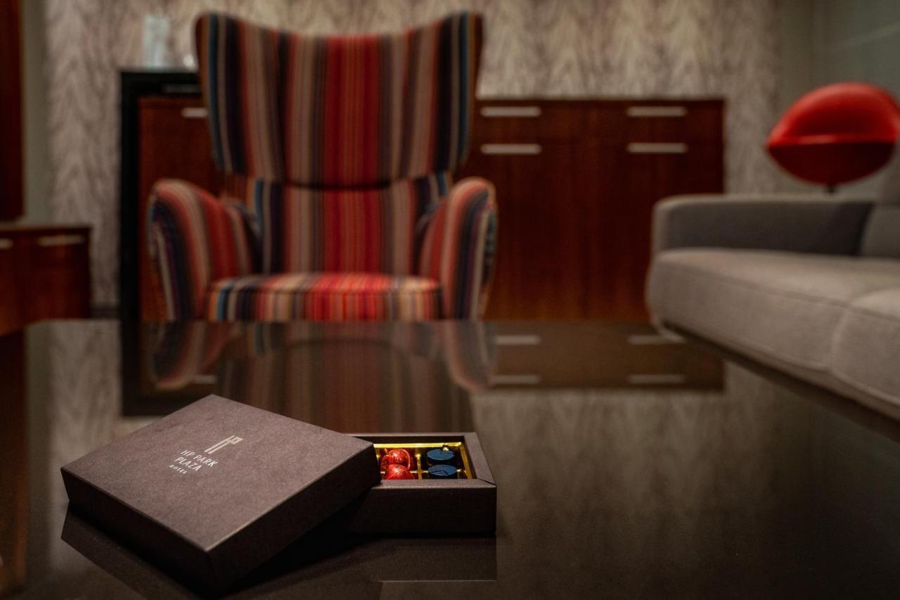 Hp Park Plaza 4*