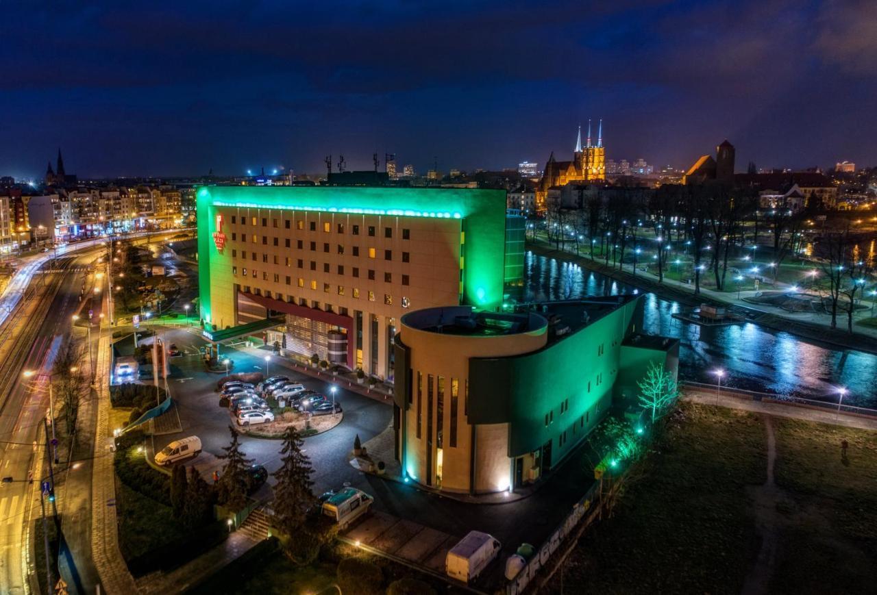 Hotel Hp Park Plaza