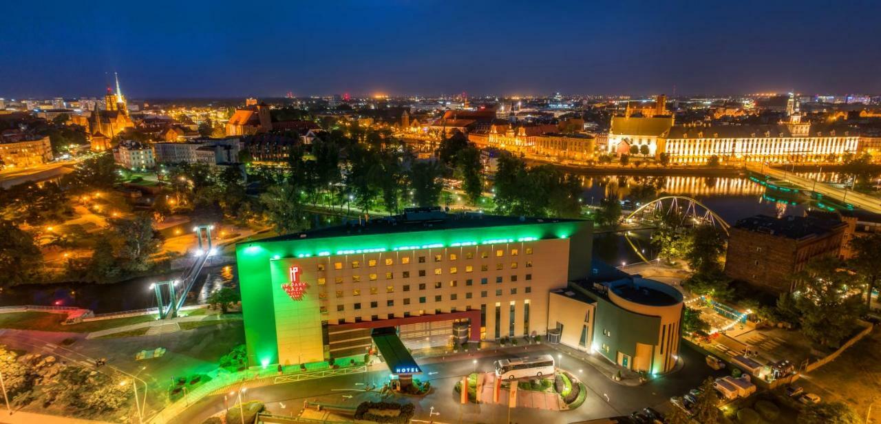 Hp Park Plaza Hotel 4*